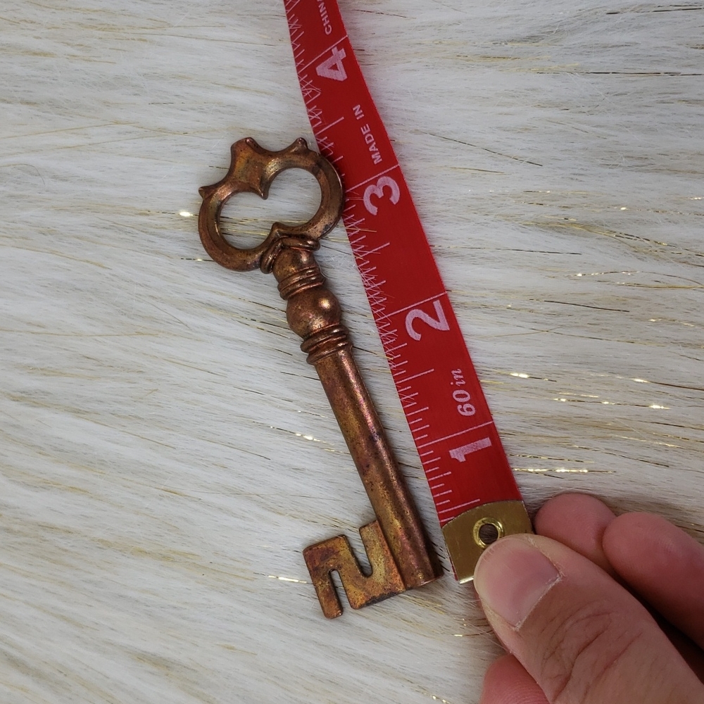 Decorative Key - Picture 4 of 5